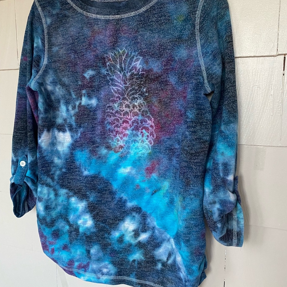 Tie dye pineapple sweatshirt